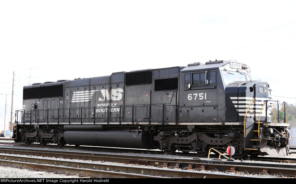 NS 6751
